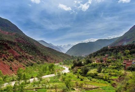 Private Driver From Marrakech To 4 Valleys