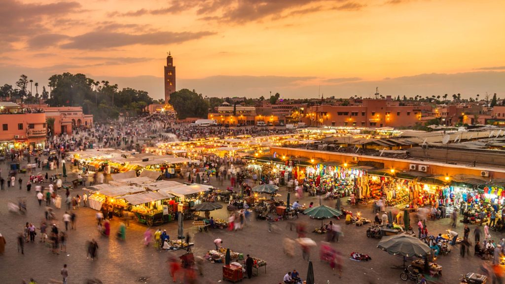 Transferts aéroport Marrakech place Jemmee-el-Fna